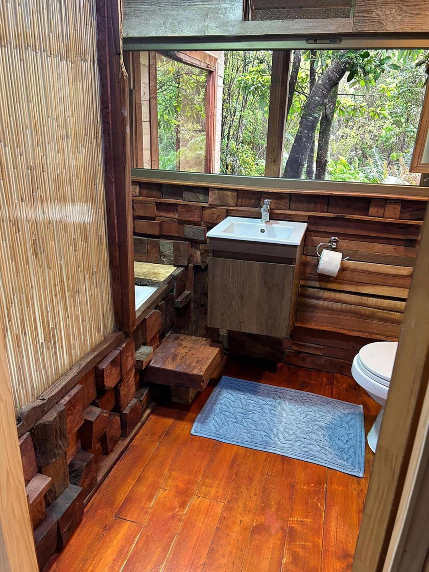 Cabanas Los Cantos Del Chucao Puerto Varas Exterior photo